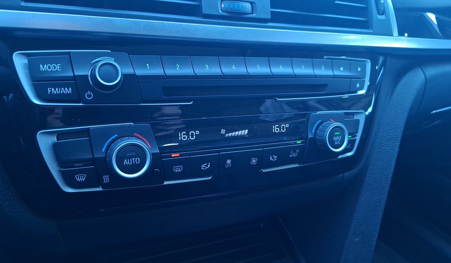 Bmw Serie 3 1.5 318I A SPORT Sedan 2019