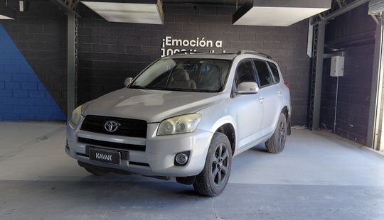 Toyota • RAV4