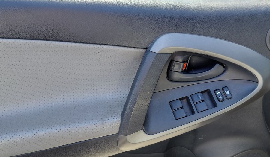 Toyota Rav4 2.4 AUTO 4X4 Suv 2010