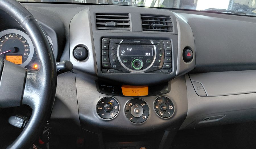 Toyota Rav4 2.4 AUTO 4X4 Suv 2010