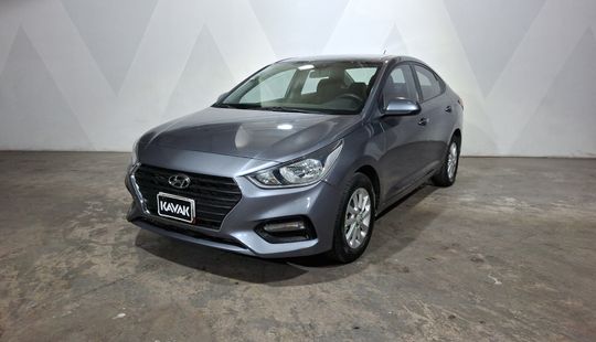 Hyundai • Accent