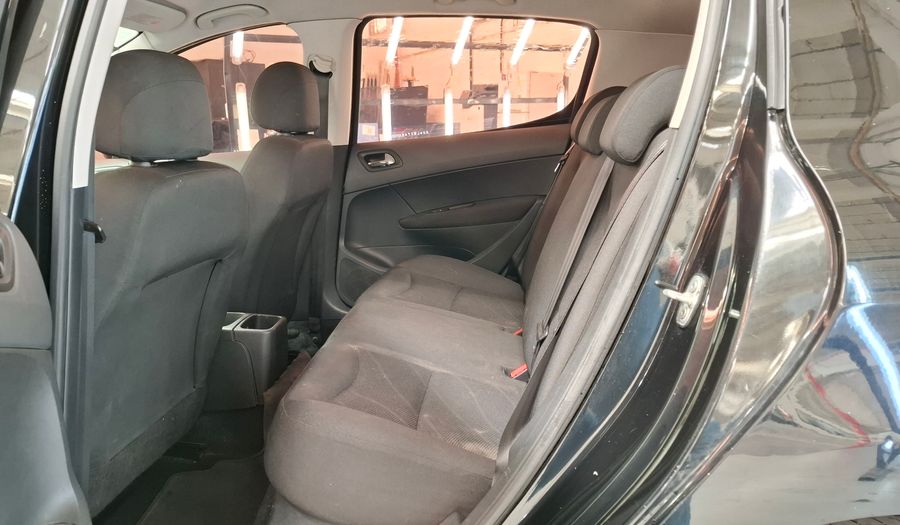 Peugeot 308 1.6 ACTIVE Hatchback 2012