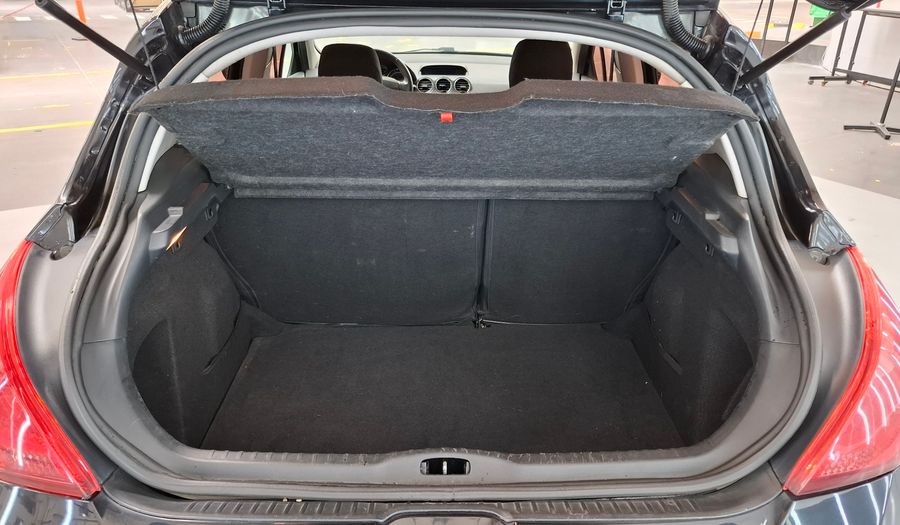 Peugeot 308 1.6 ACTIVE Hatchback 2012