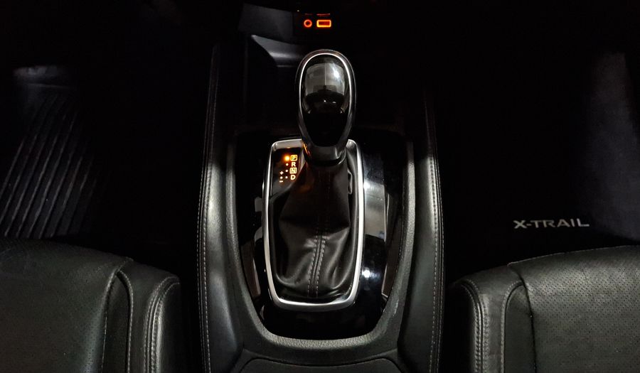 Nissan X-trail 2.5 EXCLUSIVE 2 ROW CVT Suv 2022