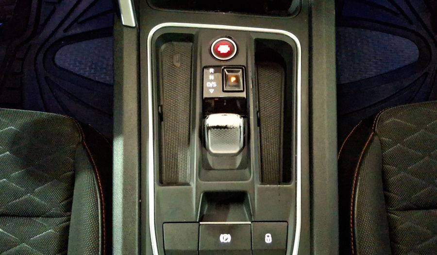 Seat Leon 1.4 FR AUTO Hatchback 2021