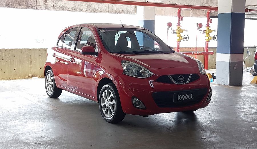 Nissan March SV Hatchback 2016