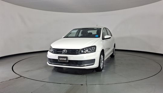 Volkswagen • Vento