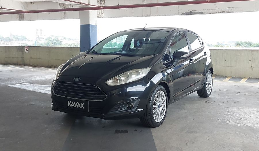 Ford Fiesta TITANIUM HATCH POWERSHIFT Hatchback 2014