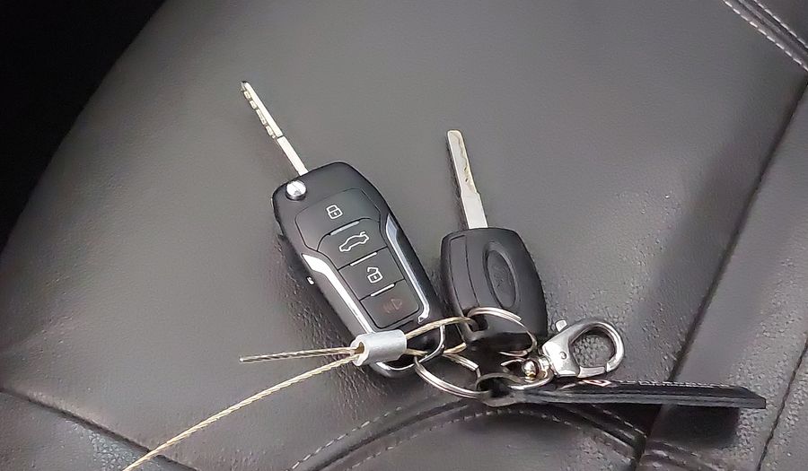 Ford Fiesta TITANIUM HATCH POWERSHIFT Hatchback 2014