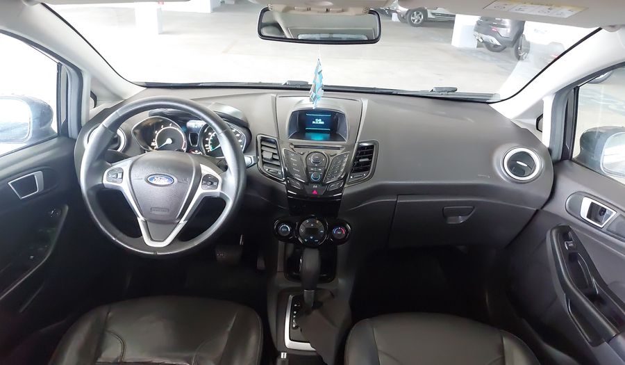 Ford Fiesta TITANIUM HATCH POWERSHIFT Hatchback 2014