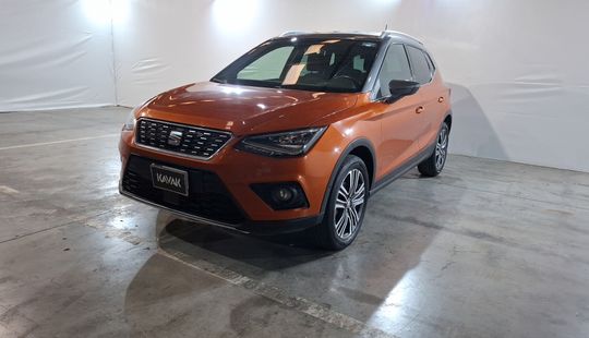 2018 • 69,083 km • Automático