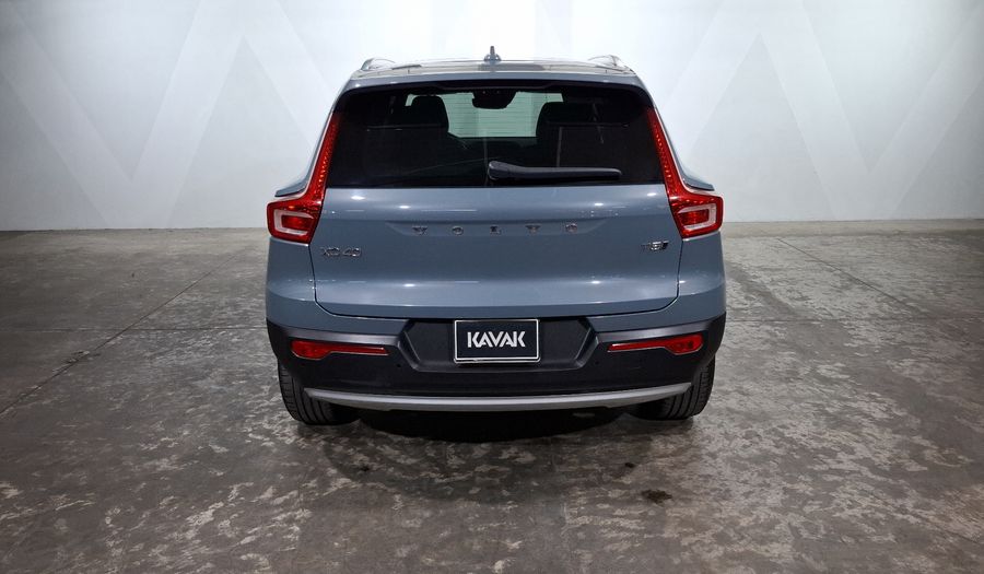 Volvo Xc40 2.0 T5 MOMENTUM AUTO 4WD Suv 2020
