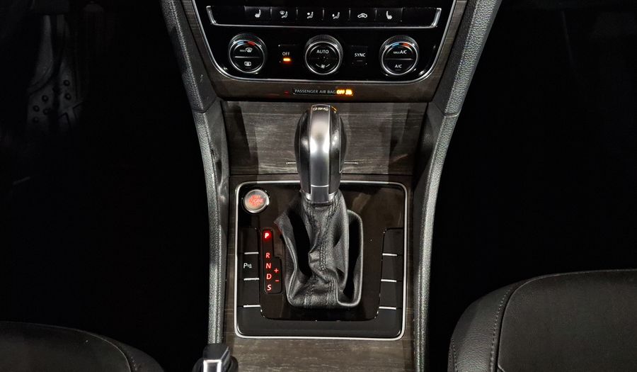 Volkswagen Passat 3.6 V6 Sedan 2017