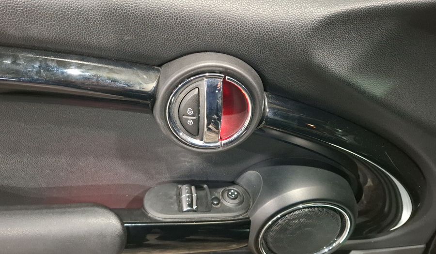 Mini Cooper S 2.0 COOPER HOT CHILI AUTO Hatchback 2018