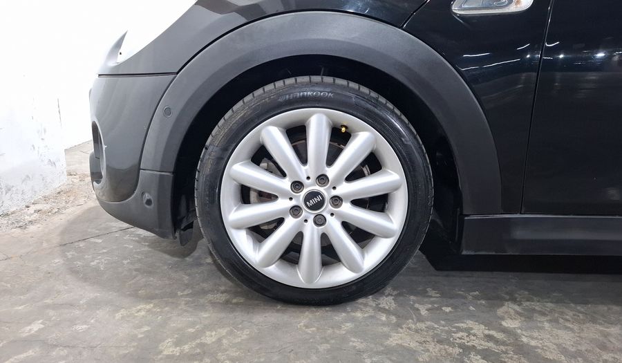 Mini Cooper S 2.0 COOPER HOT CHILI AUTO Hatchback 2018