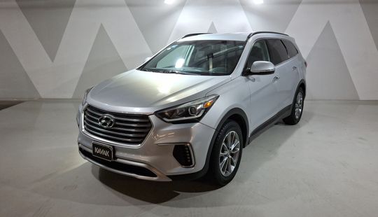 Hyundai • Santa Fe