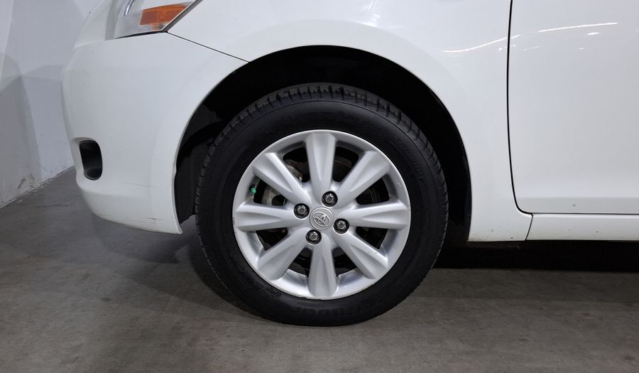 Toyota Yaris 1.5 SEDAN PREMIUM MT Sedan 2016