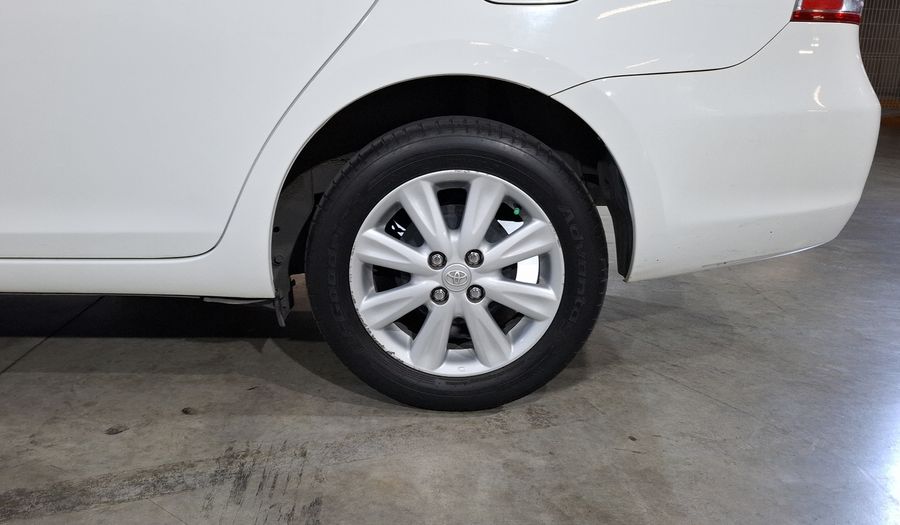 Toyota Yaris 1.5 SEDAN PREMIUM MT Sedan 2016