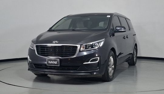 Kia • Sedona
