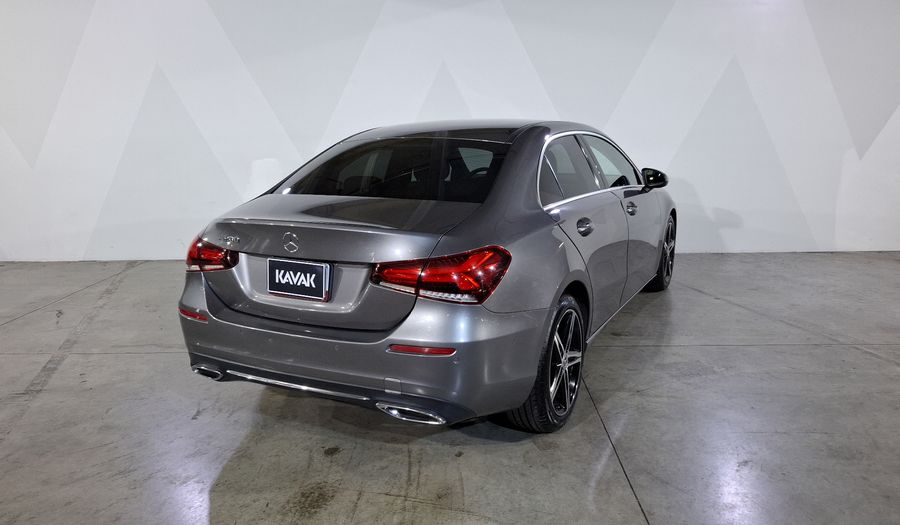 Mercedes Benz Clase A 1.3 200 PROGRESSIVE DCT Sedan 2020