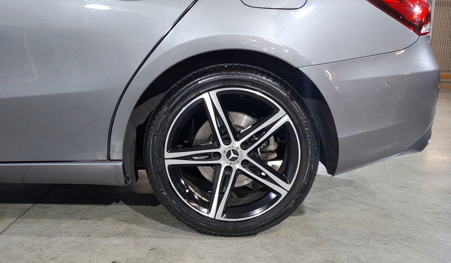 Mercedes Benz Clase A 1.3 200 PROGRESSIVE DCT Sedan 2020
