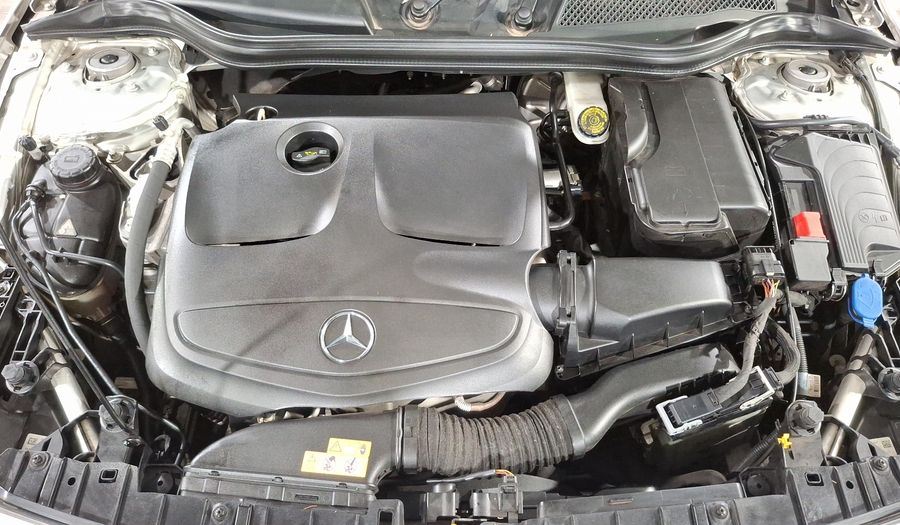 Mercedes Benz Clase Gla 1.6 GLA 200 DCT Suv 2018