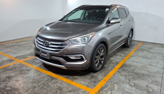 Hyundai • Santa Fe