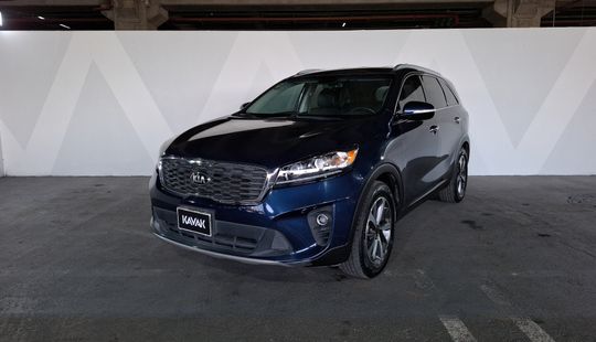 Kia • Sorento