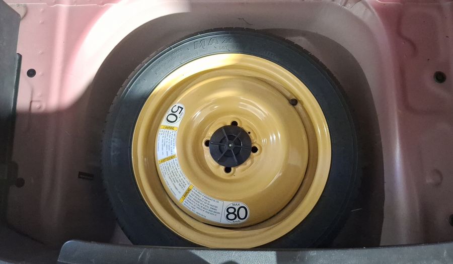 Suzuki Ignis 1.2 GLX Hatchback 2023