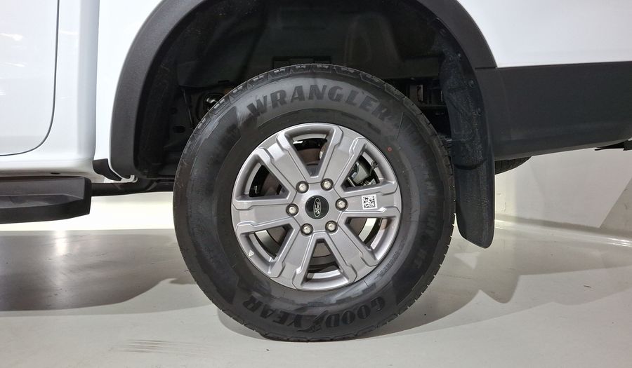 Ford Ranger 2.3 XLT CREW CAB AUTO Pickup 2025