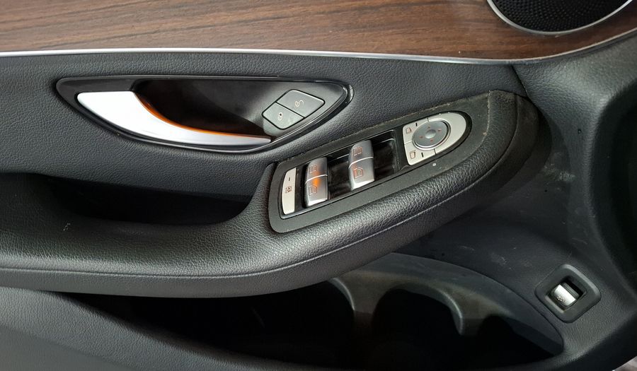 Mercedes Benz Clase Glc 2.0 GLC 300 COMFORT AUTO 4MATIC Suv 2021