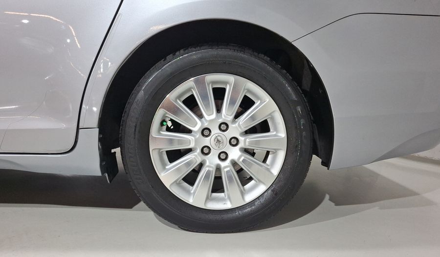 Toyota Sienna 3.5 LIMITED AT Minivan 2013