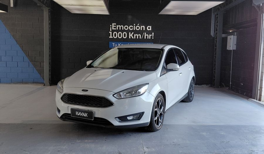 Ford Focus Iii 2.0 SE Hatchback 2015