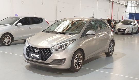 Hyundai • HB20