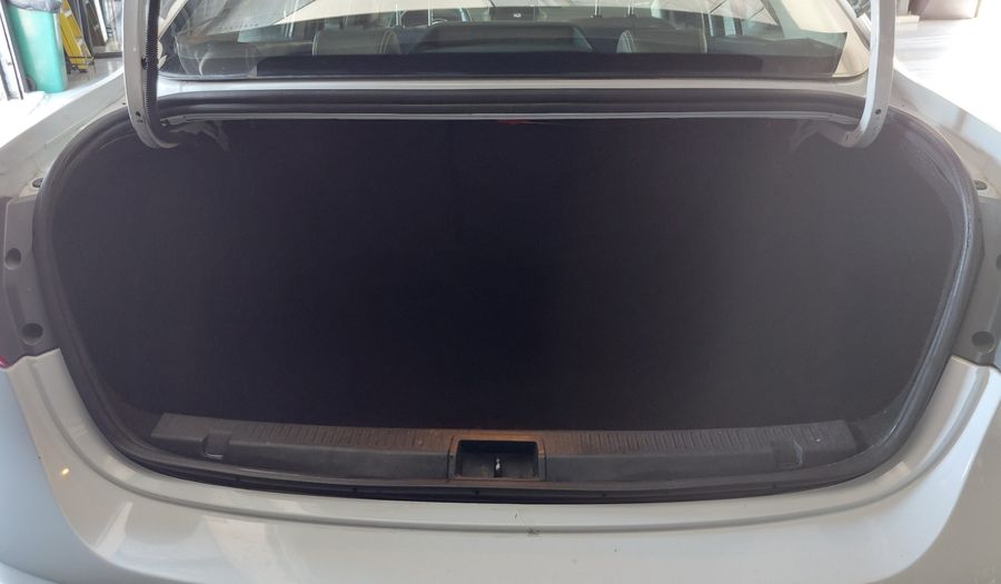 Renault Fluence 2.0 LUXE PACK CUERO Sedan 2016