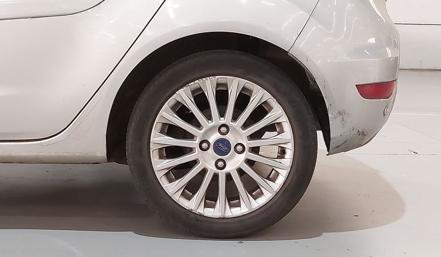 Ford Fiesta 1.6 16V TIVCT TITANIUM POWERSHIFT Hatchback 2015