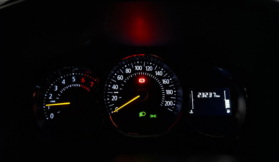 Renault Sandero 1.6 LIFE Hatchback 2021