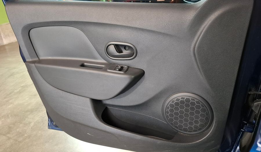 Renault Sandero 1.6 LIFE Hatchback 2021