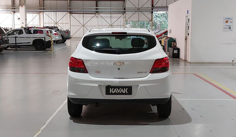 Chevrolet Onix 1.4 SPE/4 LT AUTO Hatchback 2014