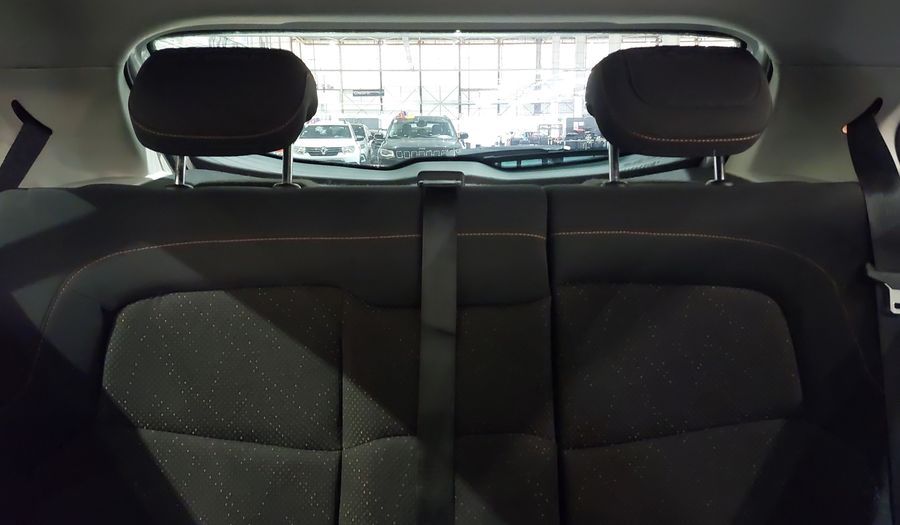 Chevrolet Onix 1.4 SPE/4 LT AUTO Hatchback 2014