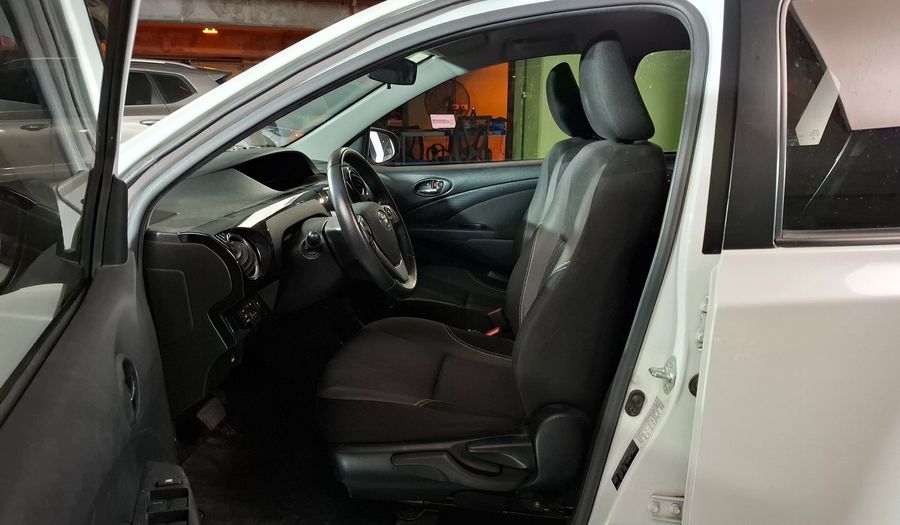 Toyota Etios 1.5 XLS AUTO Sedan 2021