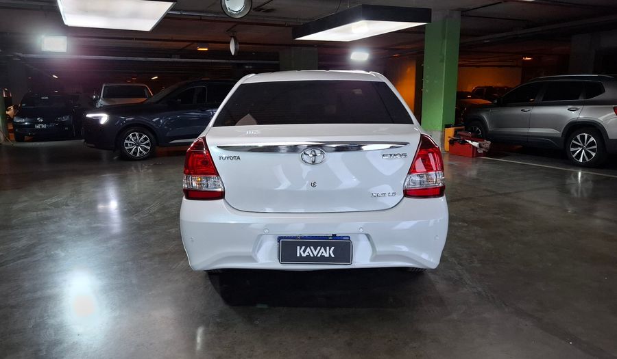 Toyota Etios 1.5 XLS AUTO Sedan 2021