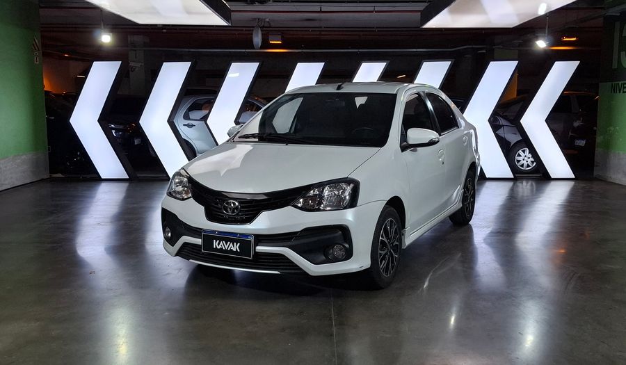 Toyota Etios 1.5 XLS AUTO Sedan 2021