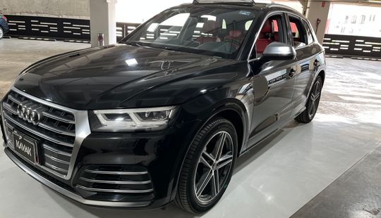 Audi • SQ5