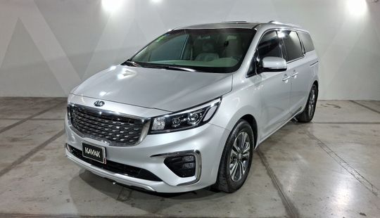 Kia • Sedona