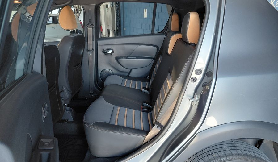 Renault Sandero Stepway 1.6 INTENS Hatchback 2023