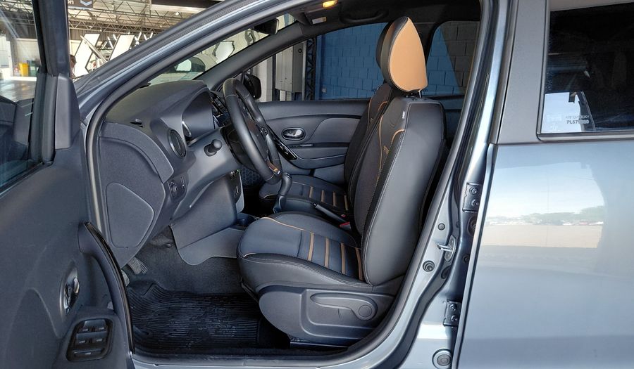 Renault Sandero Stepway 1.6 INTENS Hatchback 2023