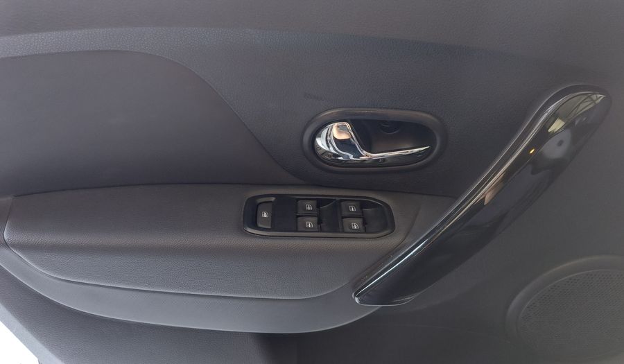 Renault Sandero Stepway 1.6 INTENS Hatchback 2023