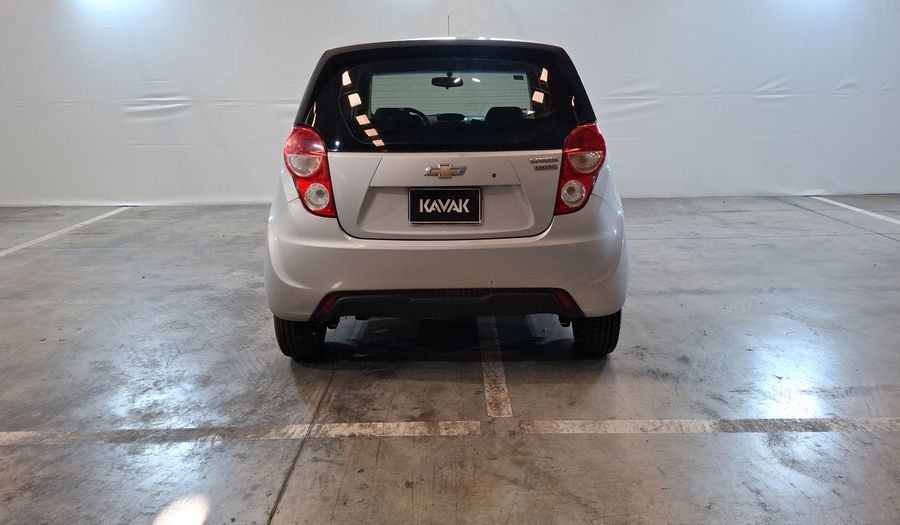 Chevrolet Spark Classic 1.2 LT B MT Hatchback 2017