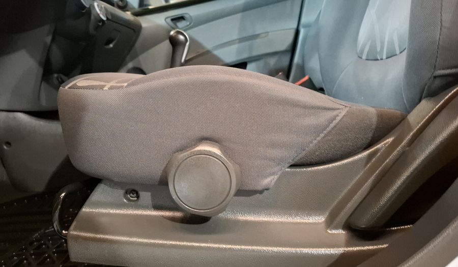 Chevrolet Spark Classic 1.2 LT B MT Hatchback 2017